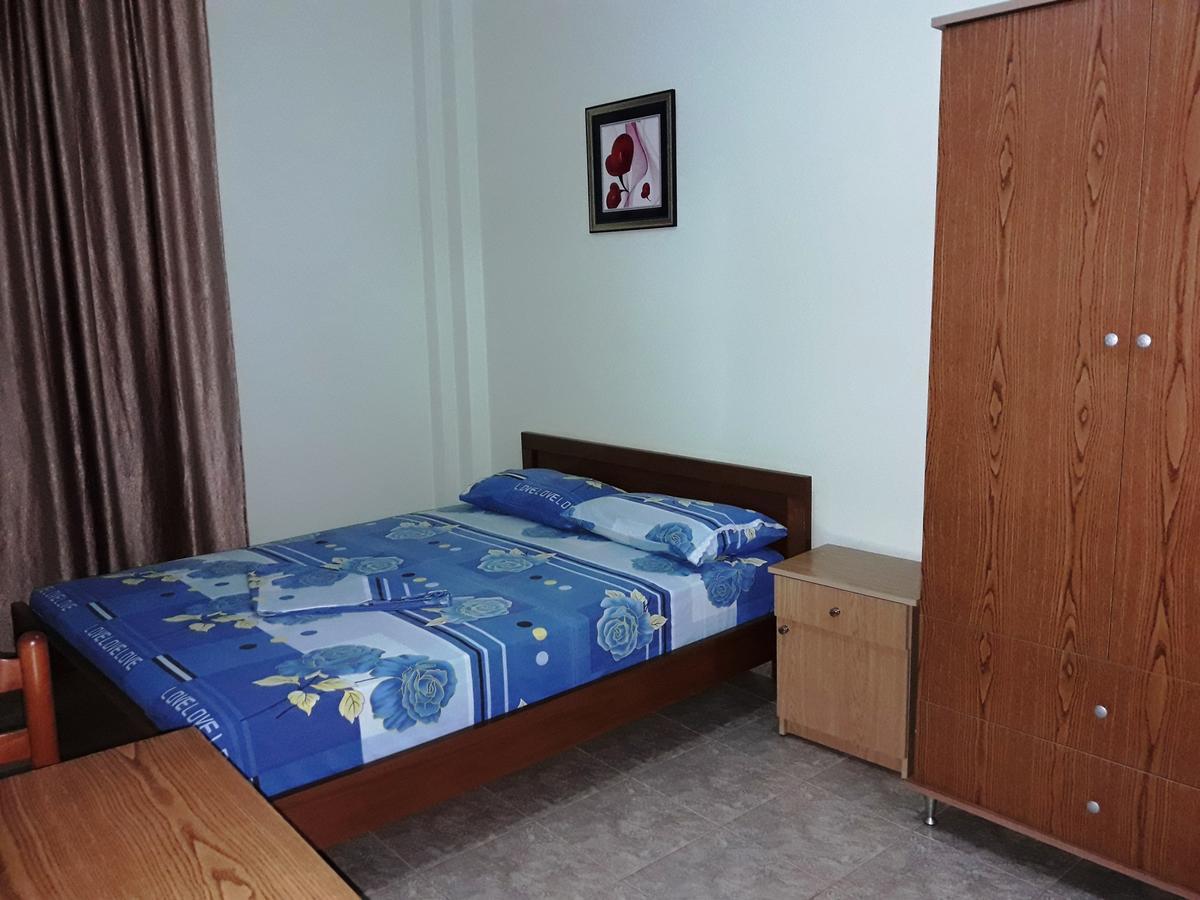 Tani'S Guesthouse Ksamil Luaran gambar