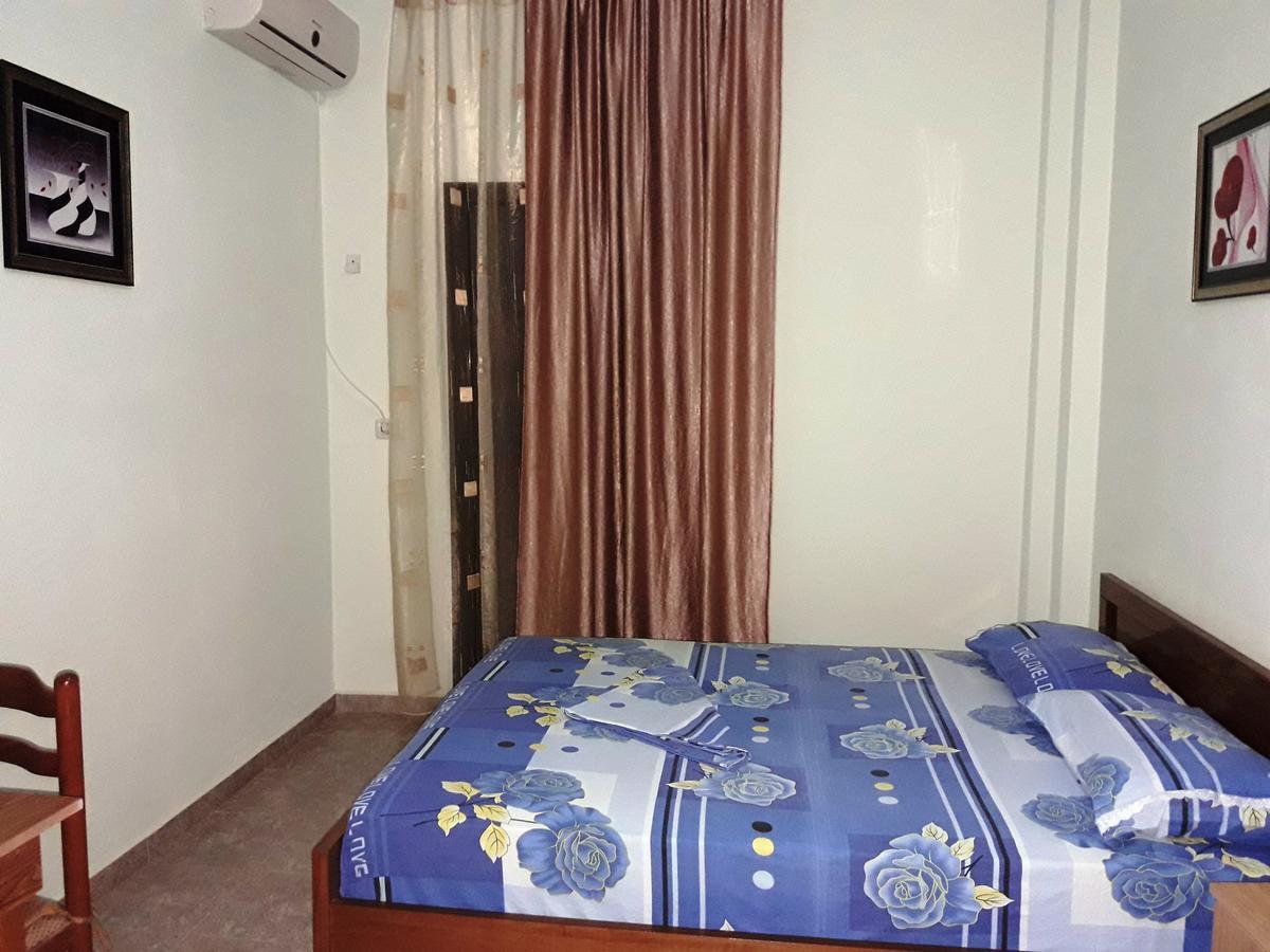 Tani'S Guesthouse Ksamil Luaran gambar